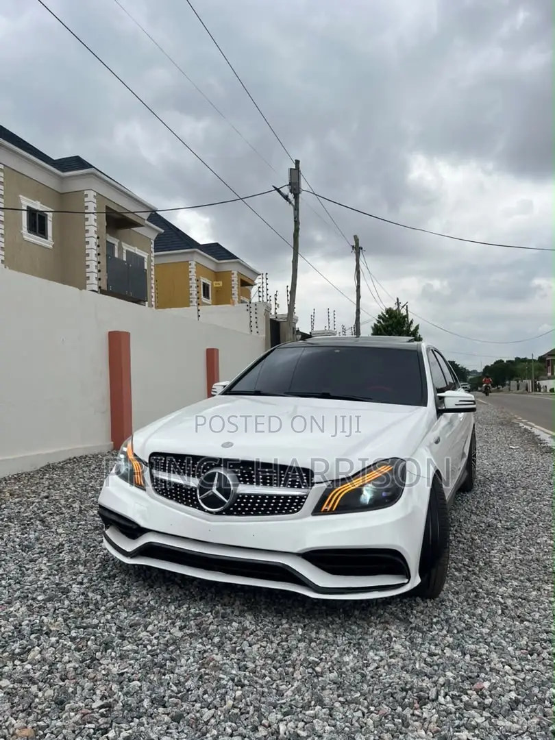 Mercedes-Benz C250 2014 White