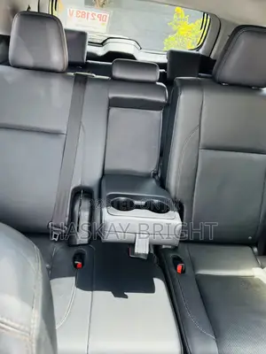 Toyota Highlander XLE 2019 White