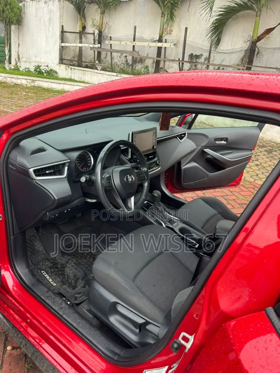 Toyota Corolla SE 2020 Red