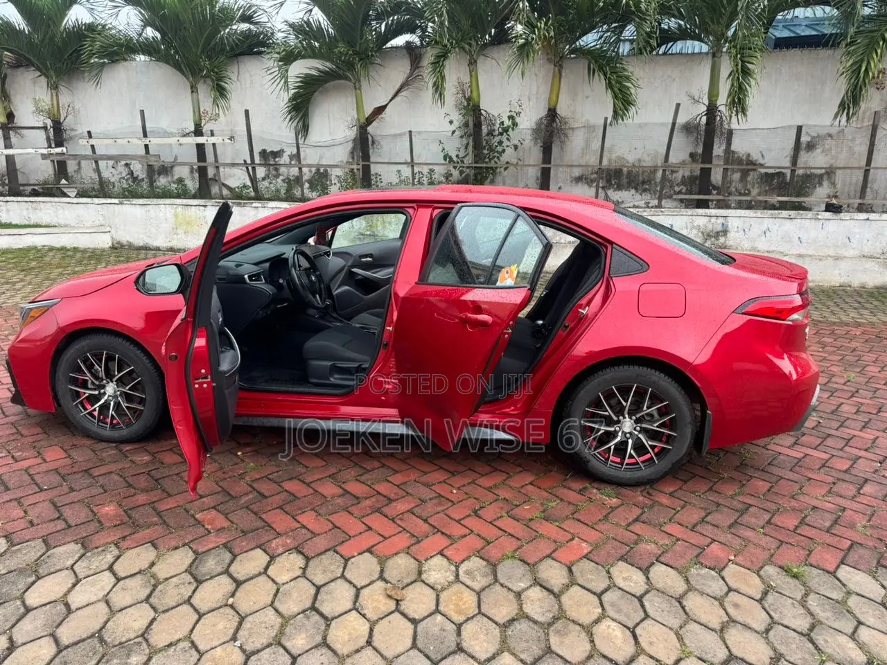 Toyota Corolla SE 2020 Red
