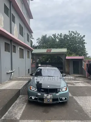 BMW 330i 2009