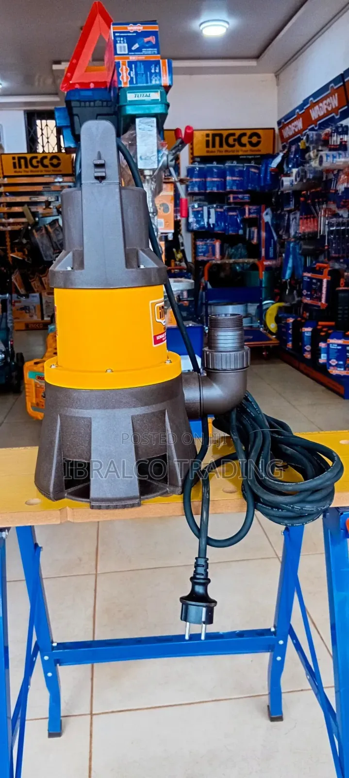 Ingco Sewage Submersible Pump (1.4hp)