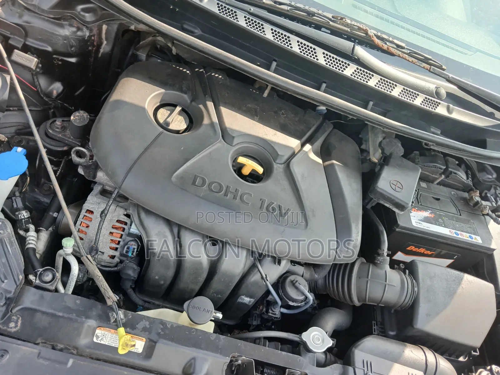 Hyundai Elantra GLS Sedan FWD (1.8L 4cyl 6M) 2013 Gray
