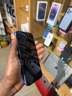 Apple iPhone 16 Plus 128 GB Blue