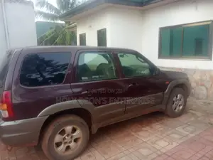 Mazda Tribute 2.3i 4WD Automatic 2005 Burgundy