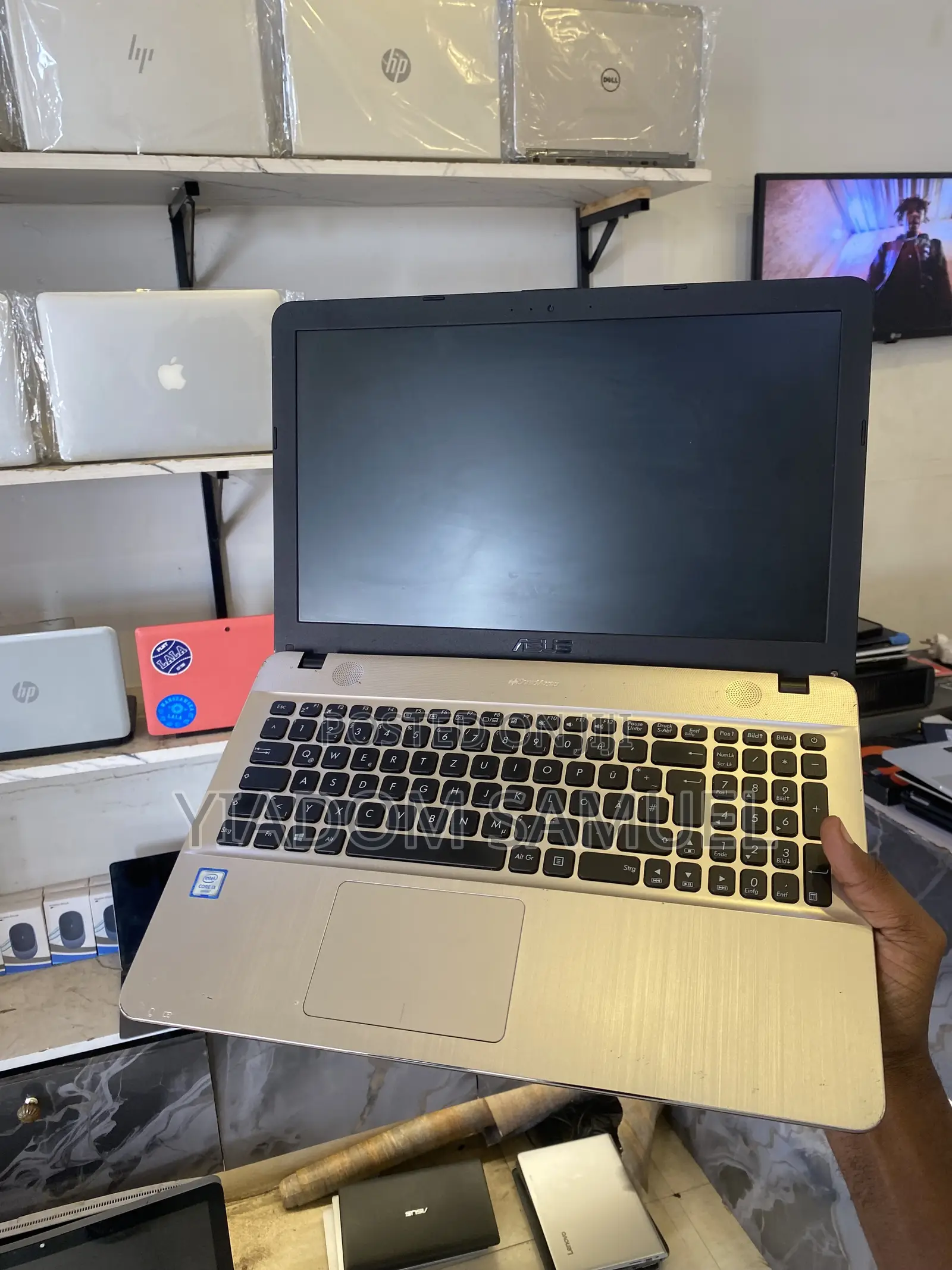 Laptop Asus A540LA 8GB Intel Core i3 HDD 500GB
