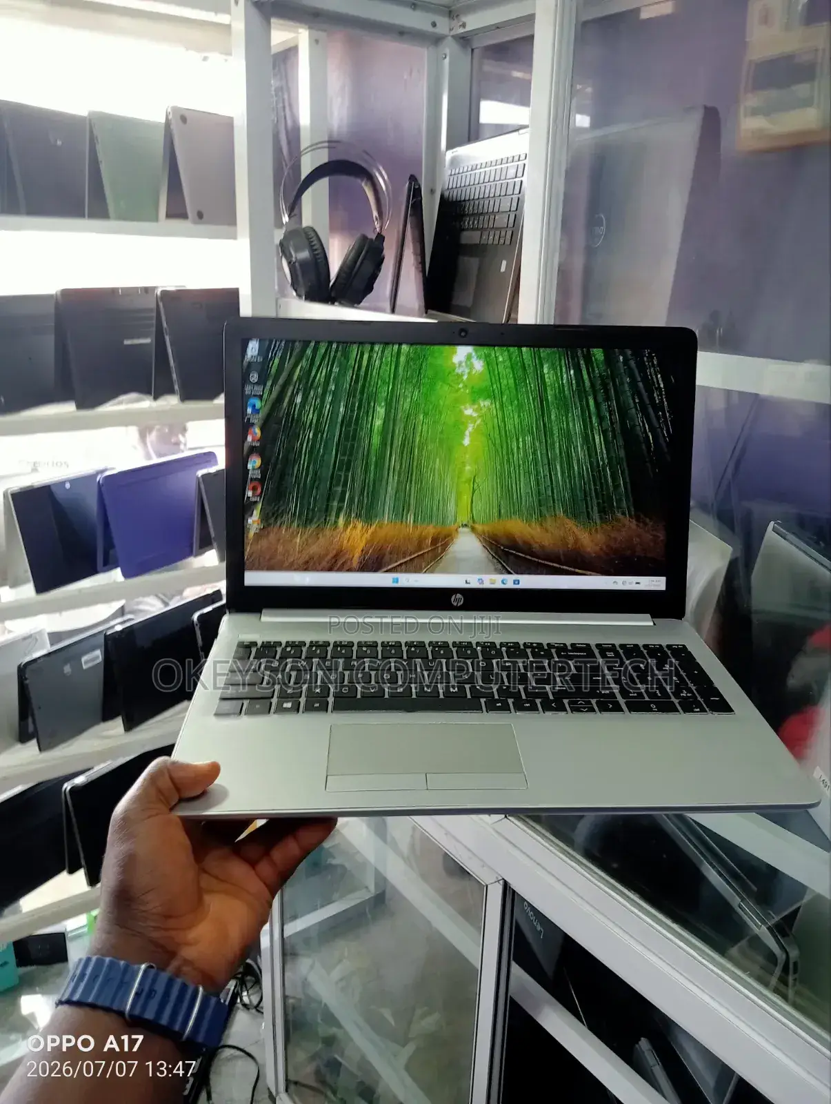 Laptop HP 250 G7 8GB Intel Core i7 SSD 256GB