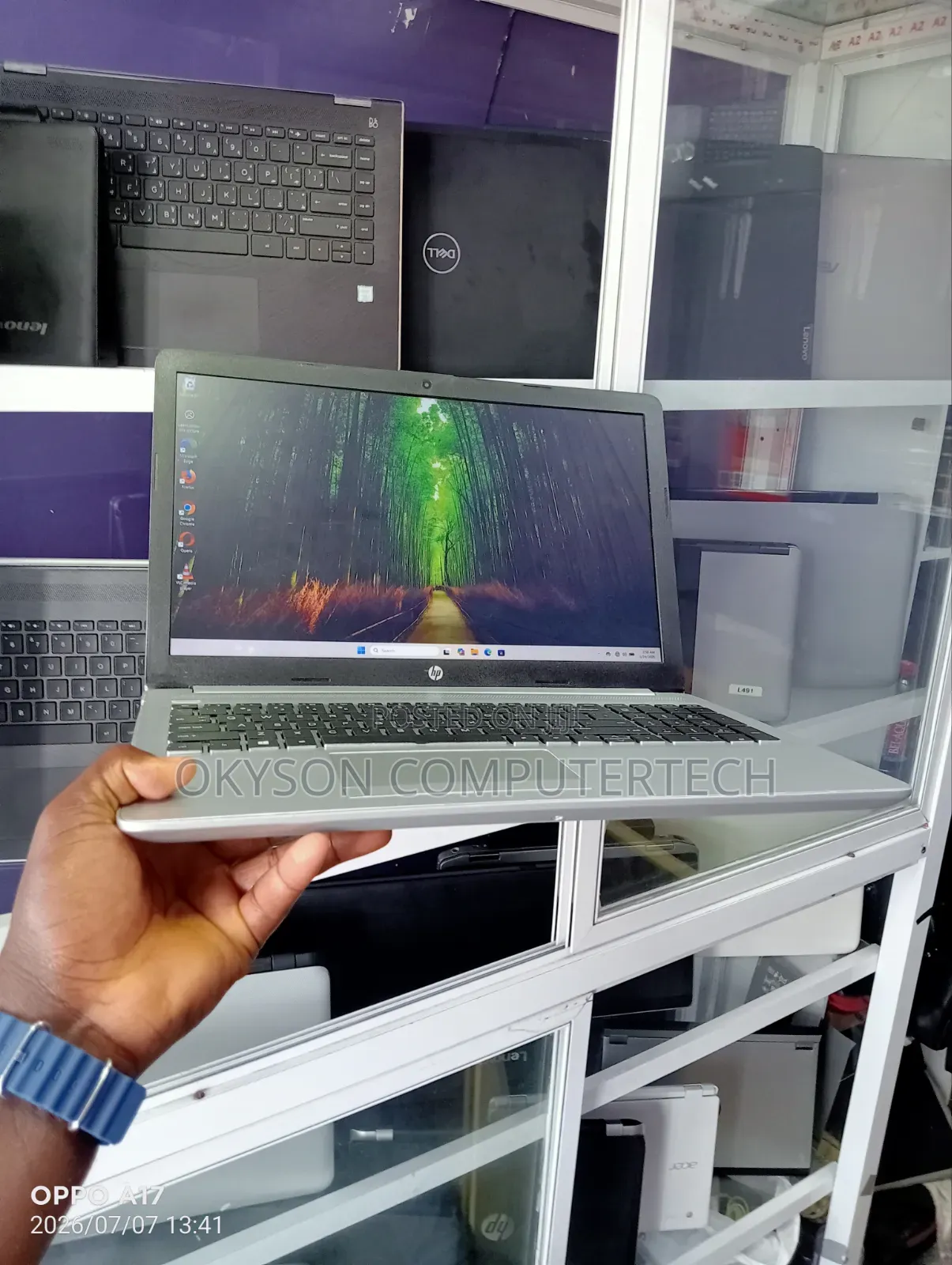 Laptop HP 250 G7 8GB Intel Core i7 SSD 256GB