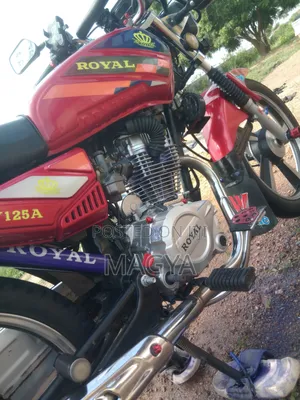 Royal RY125 2025 Red