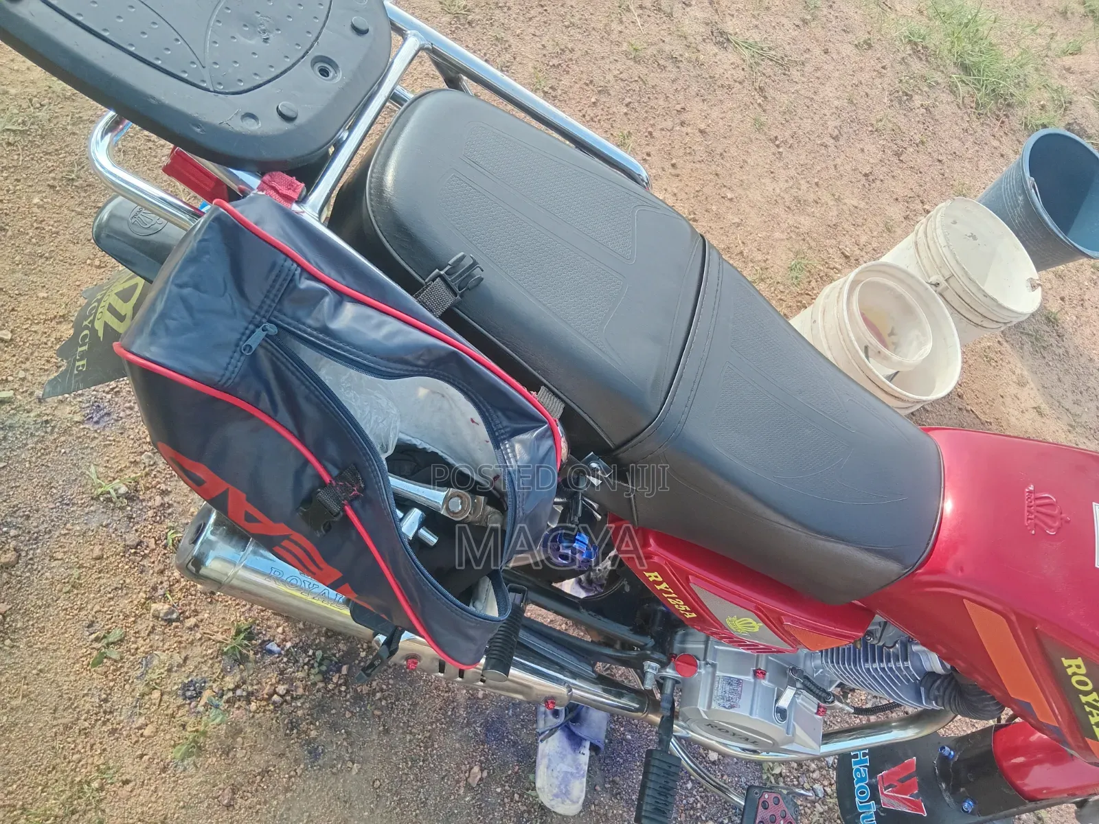 Royal RY125 2025 Red