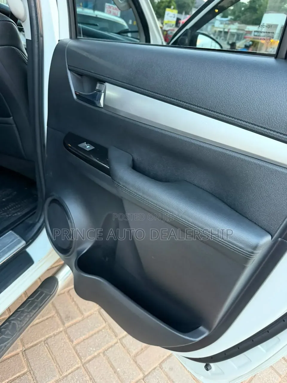 Toyota Hilux 2017 White