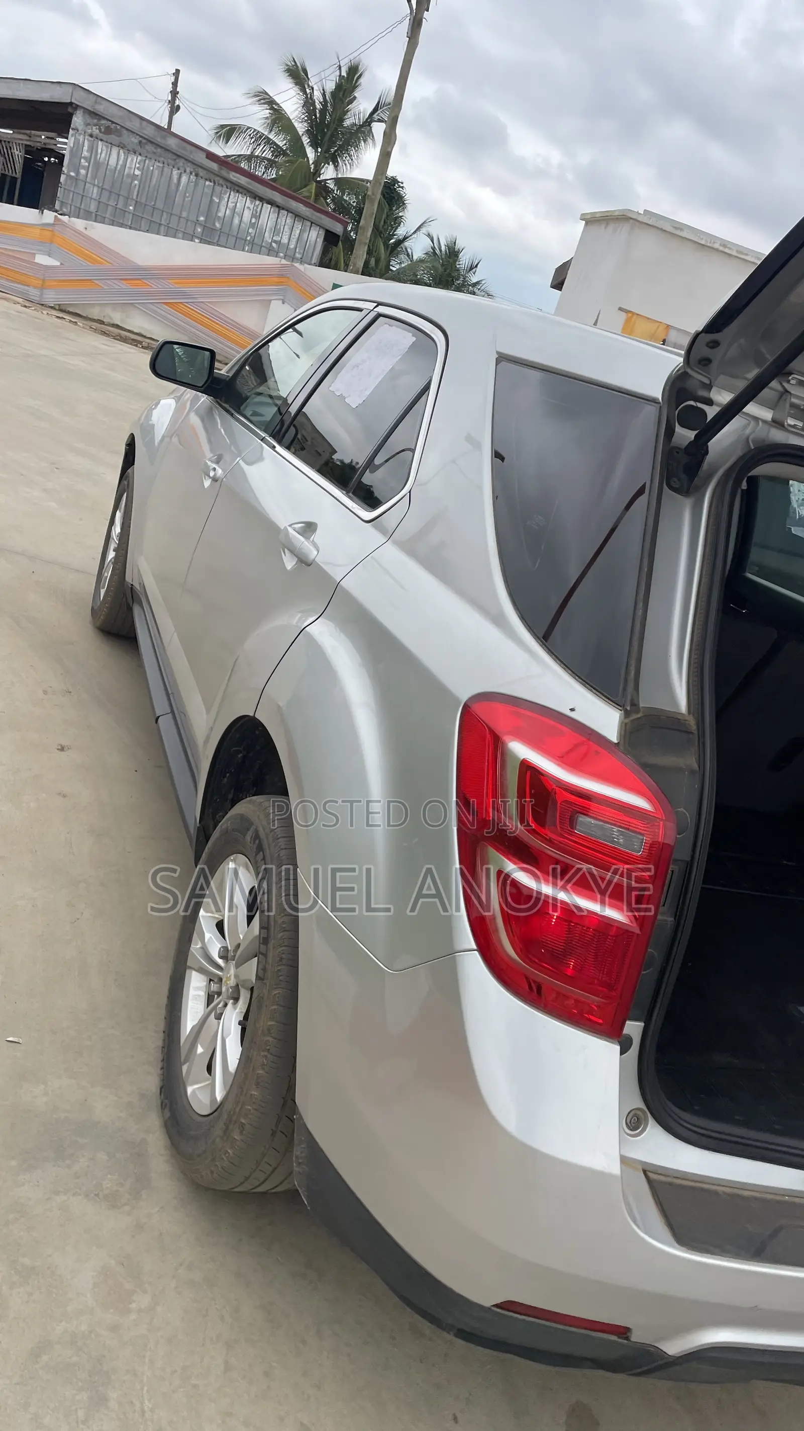 Chevrolet Equinox 2019 Silver