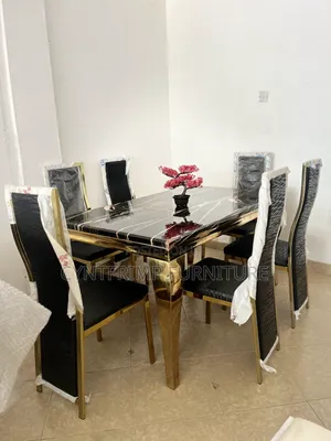6chairs Mable Dining Table