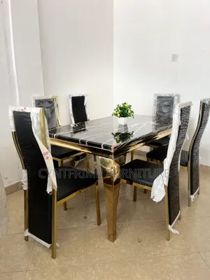 6chairs Mable Dining Table