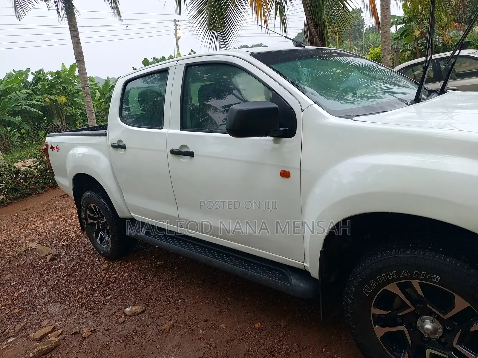 Isuzu D-MAX 2016 White