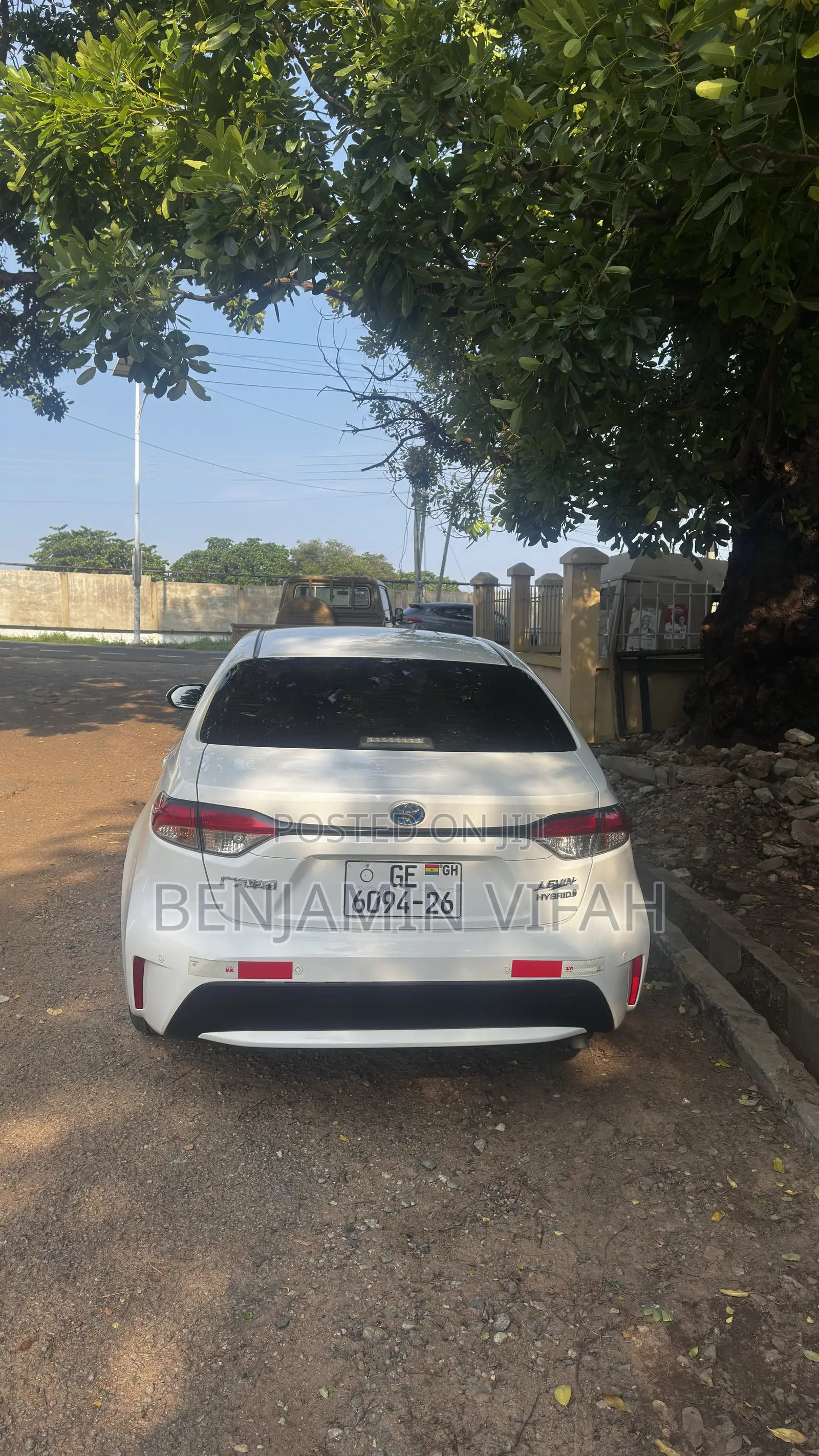 Toyota Corolla 2025 White