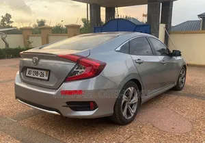 Honda Civic Touring Sedan 2019 Gray