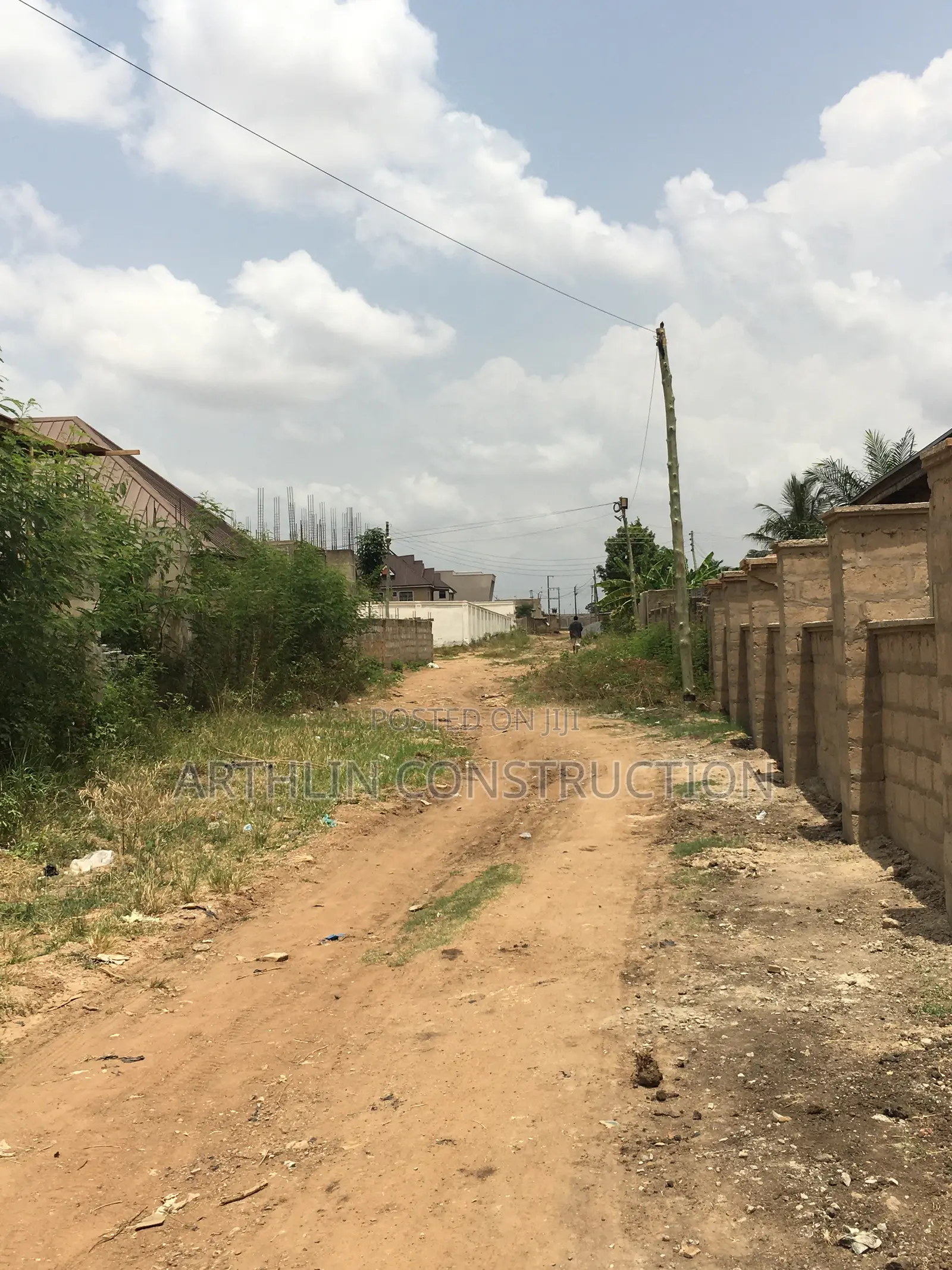 14bdrm Apartment in New Legon for sale