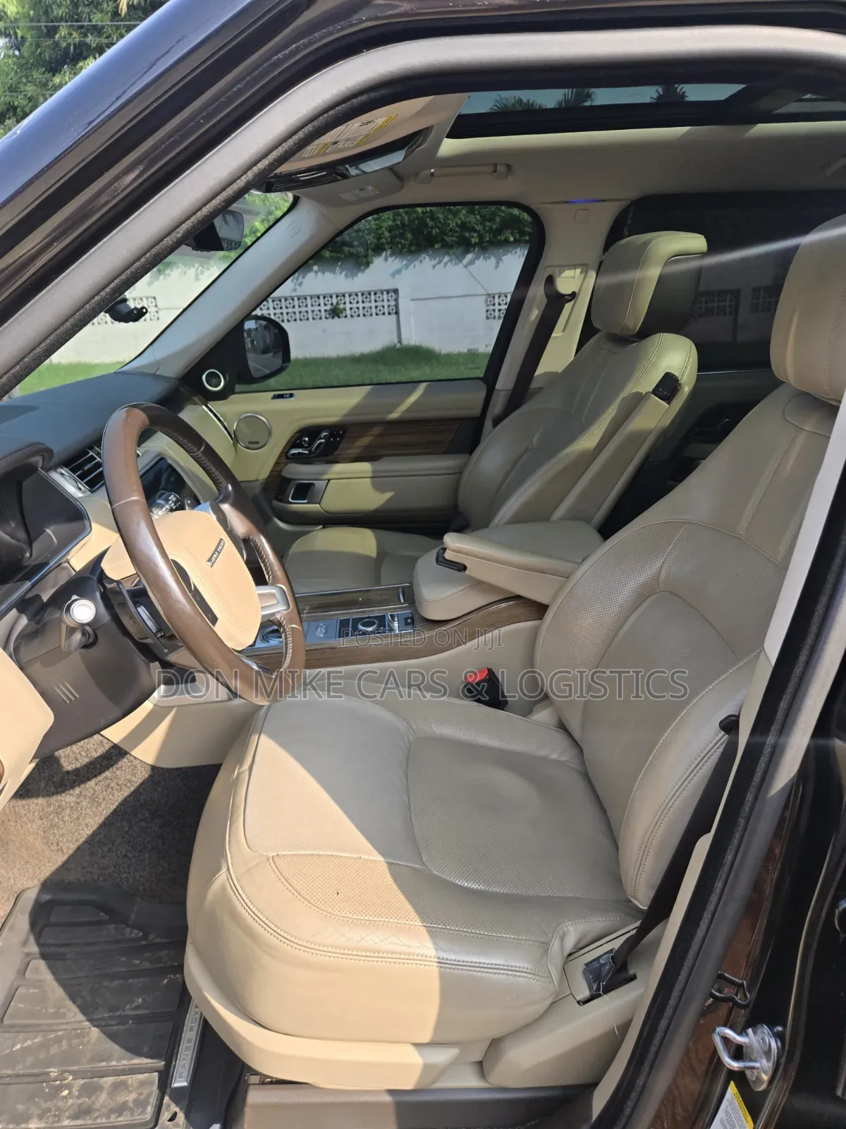 Land Rover Range Rover Vogue 2018 Black