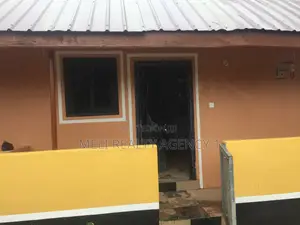 1bdrm Apartment in Mile 7, Achimota for rent