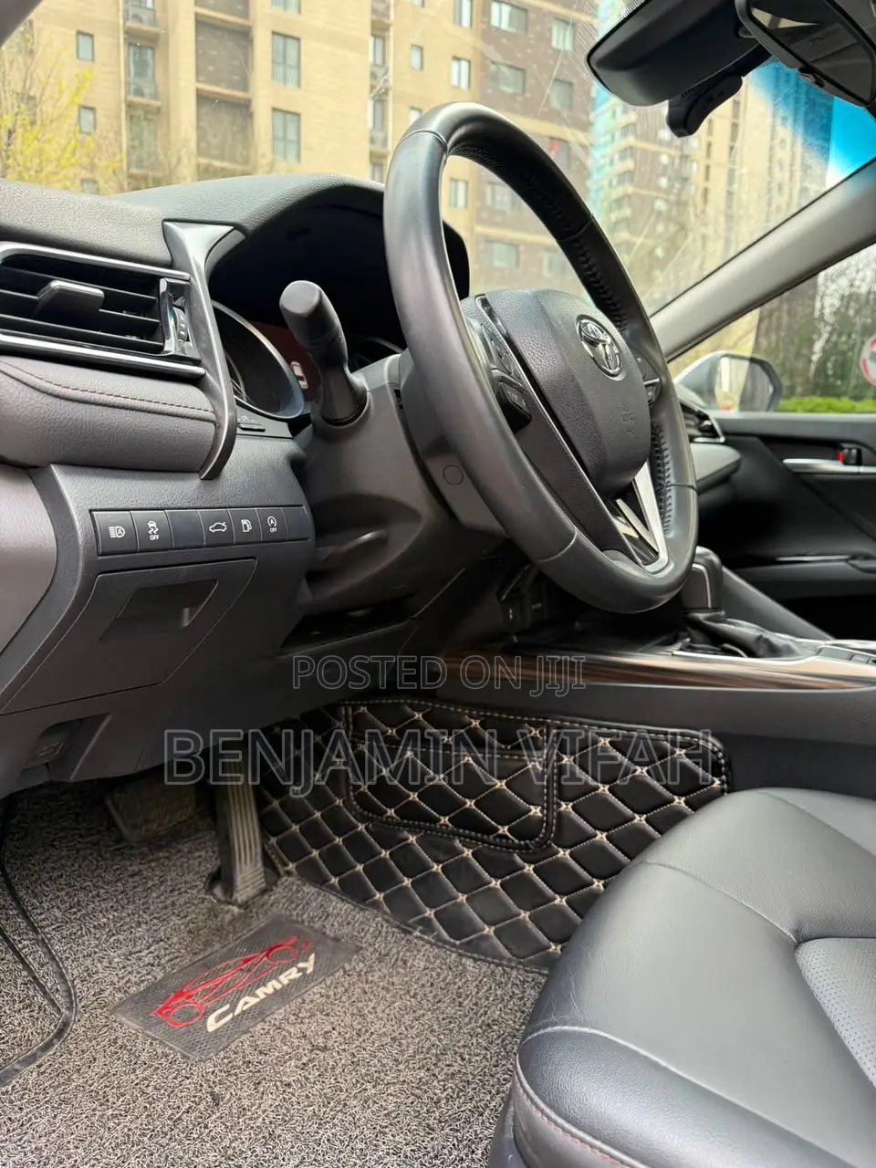Toyota Camry 2018 White