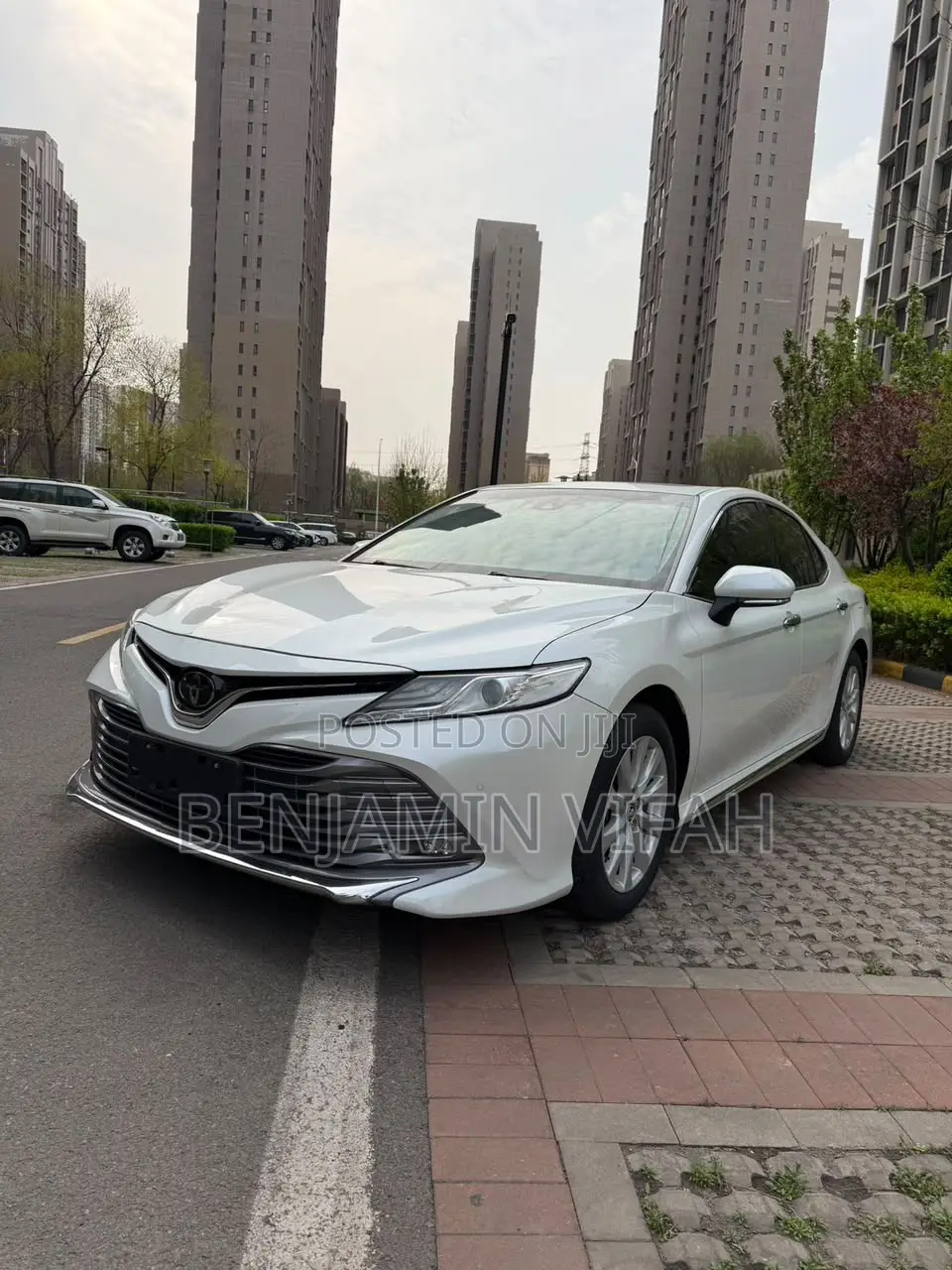 Toyota Camry 2018 White