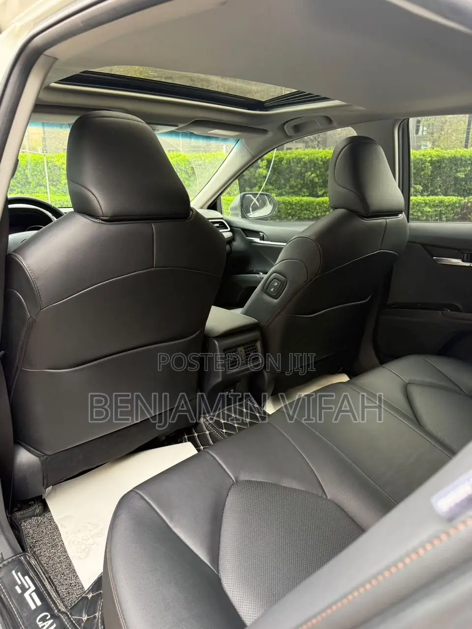 Toyota Camry 2018 White