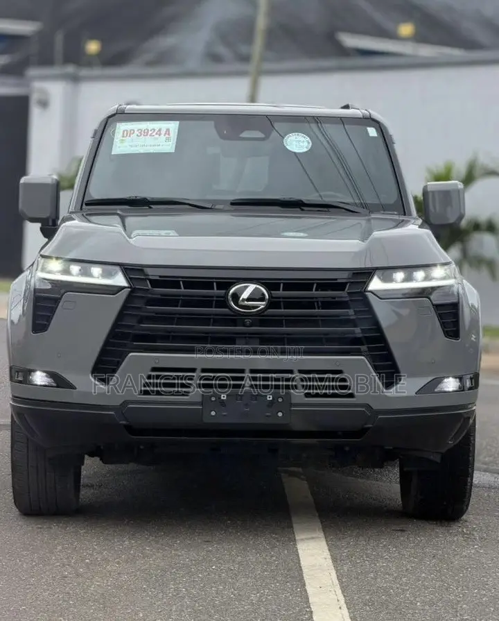 Lexus GX 550 Overtrail 2024 Gray
