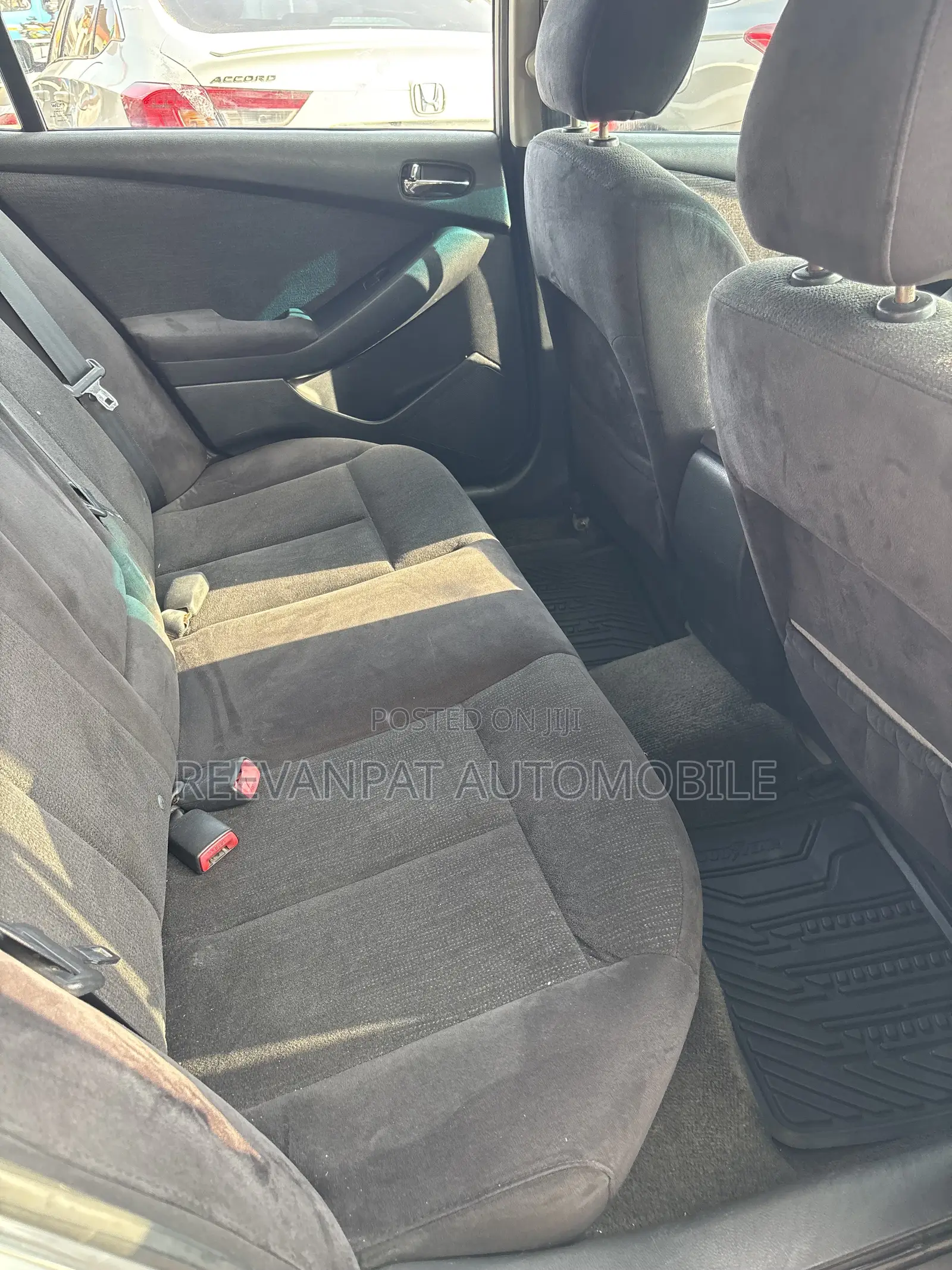 Nissan Altima 2012 Silver