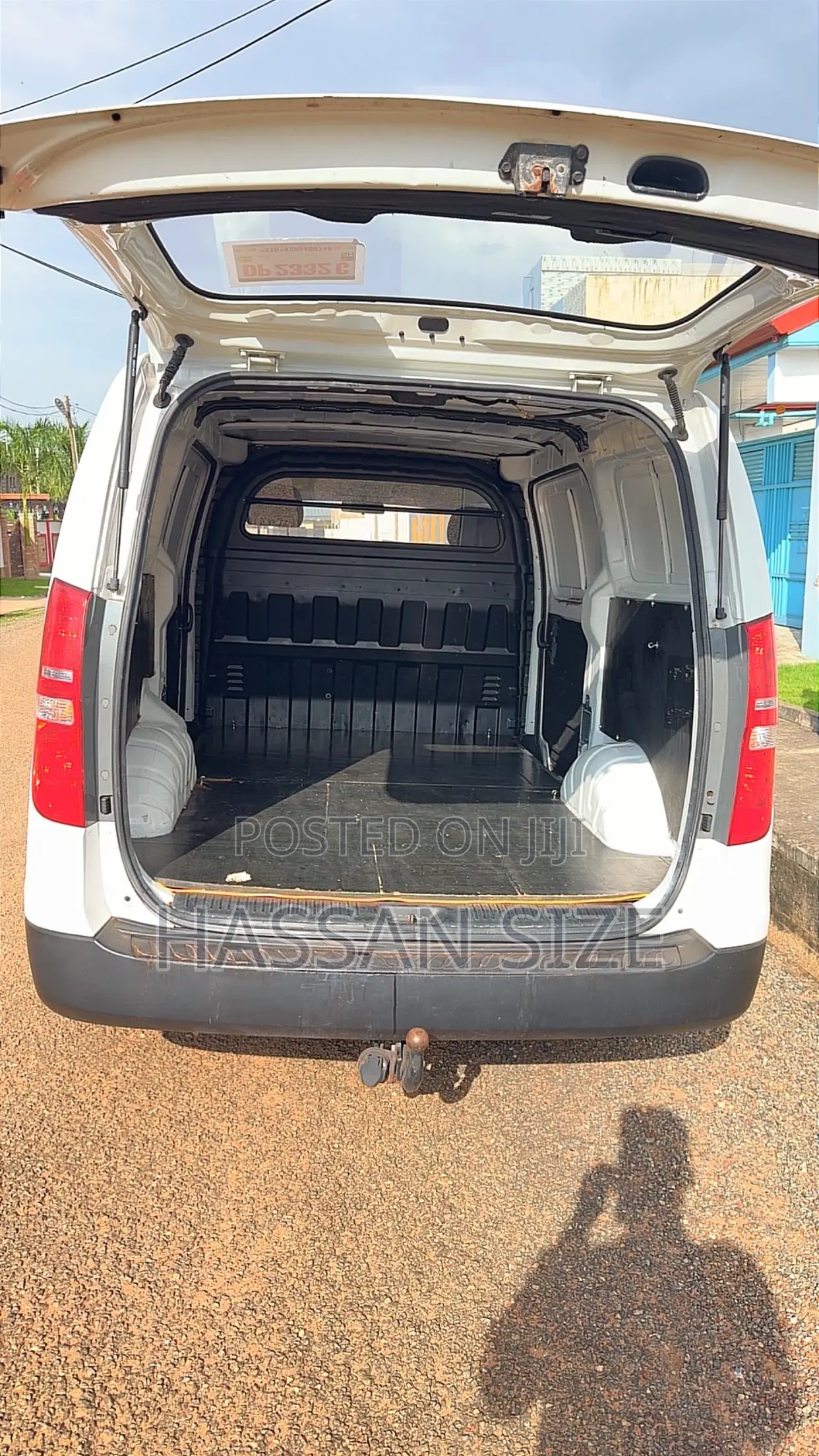 Hyundai H1 2008 White