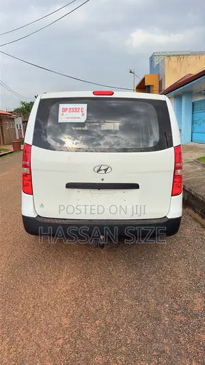 Hyundai H1 2008 White