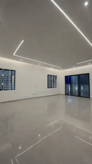 4bdrm Duplex in Spintex Sakumono, Baatsona Total for sale
