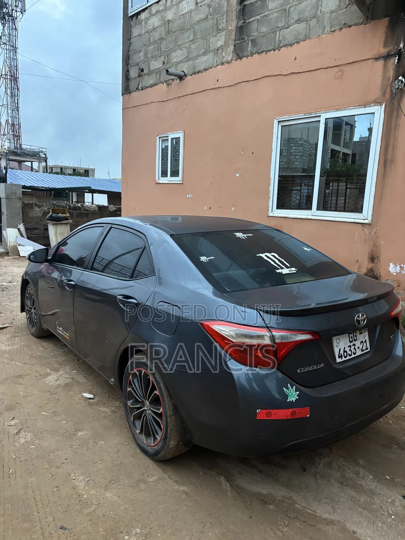 Toyota Corolla LE 4dr Sedan (1.8L 4cyl CVT) 2015 Gray