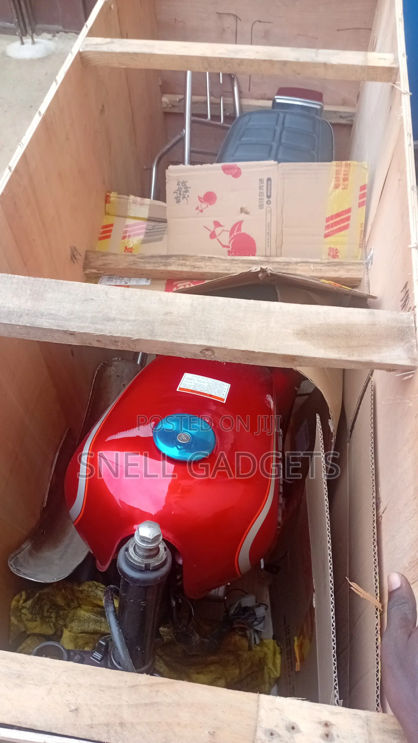 Suzuki GSX 125 2025 Red