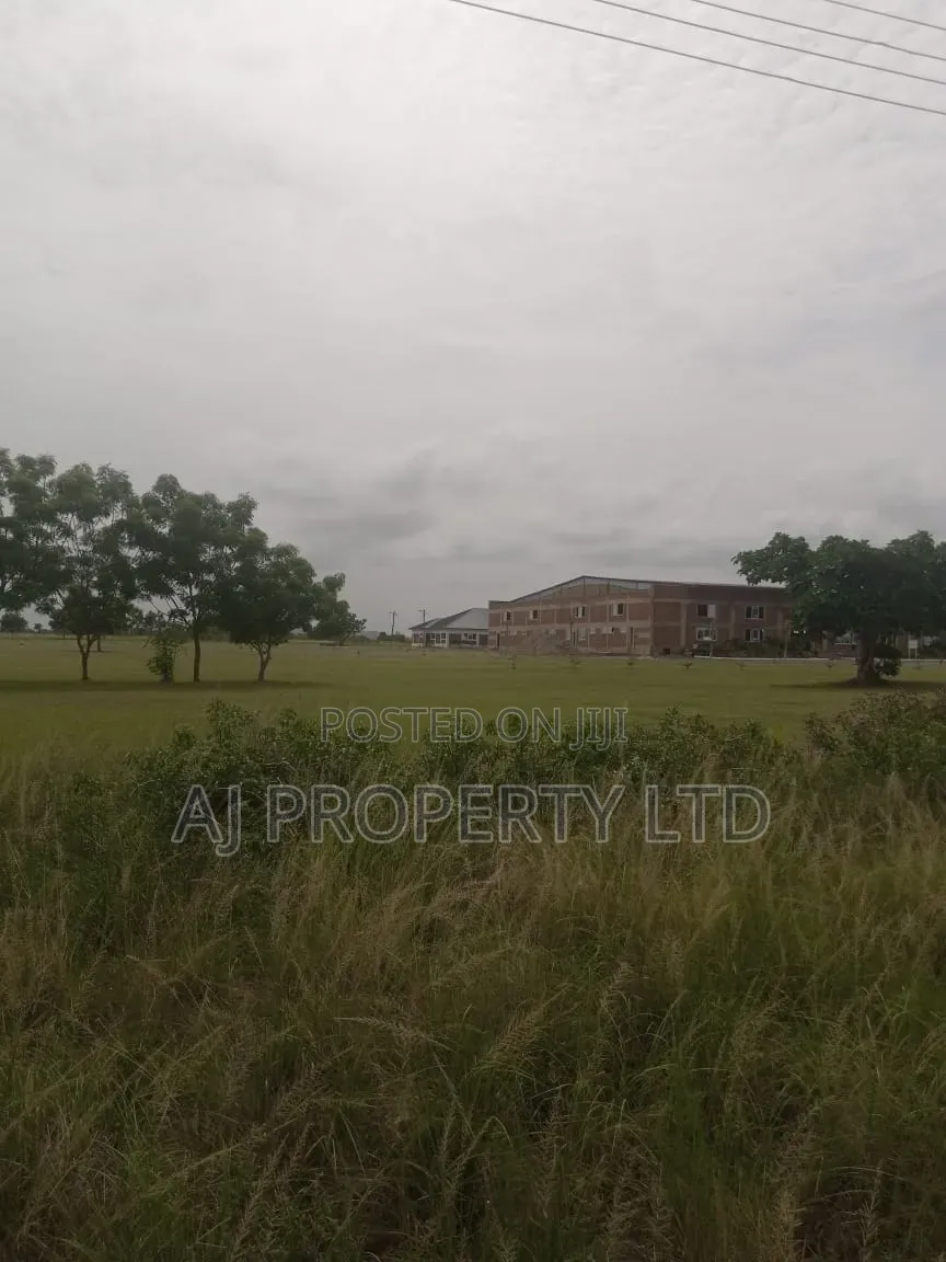 Farm Land for Sale at Asutsuare Junction