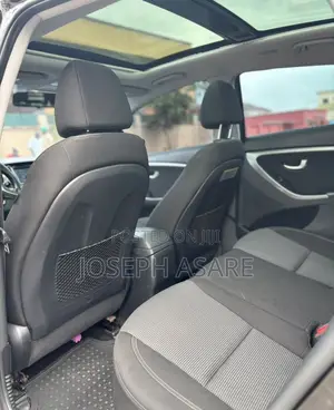 Hyundai Elantra 2016 Black