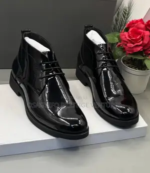 Men’S Premium Black Patent Leather Mirror Chukka Boots