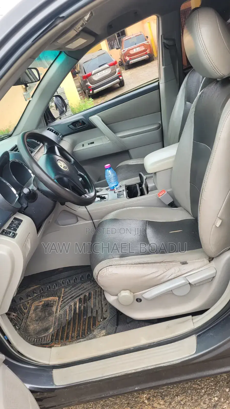 Toyota Highlander LE 4dr SUV (2.7L 4cyl 6A) 2014 Gray