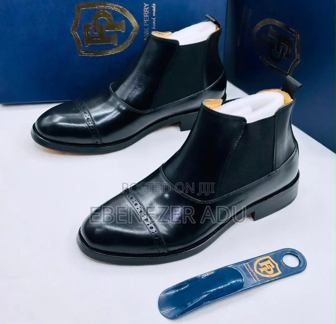 Genuine Fred Perry Leather Boots – Excellent Condition