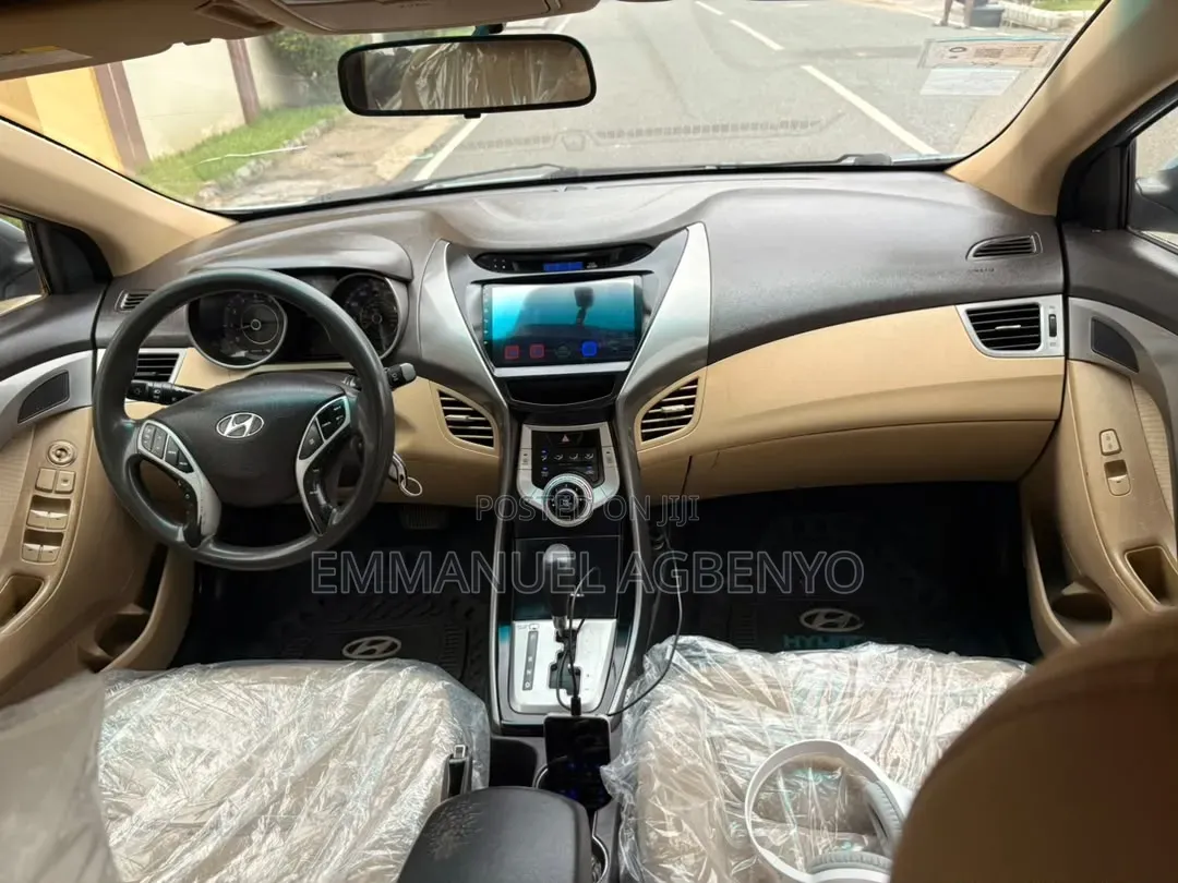 Hyundai Elantra 2013 Gray