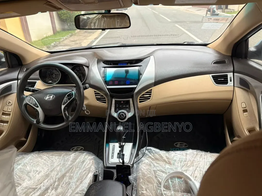 Hyundai Elantra 2013 Gray