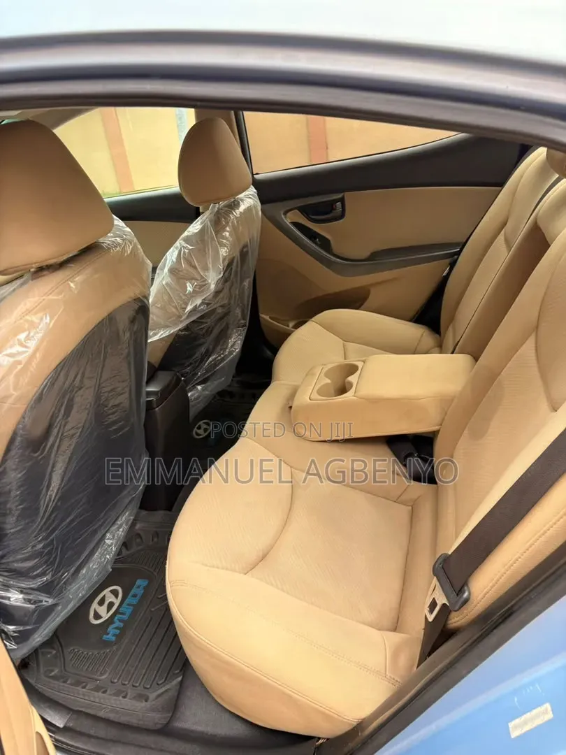 Hyundai Elantra 2013 Gray