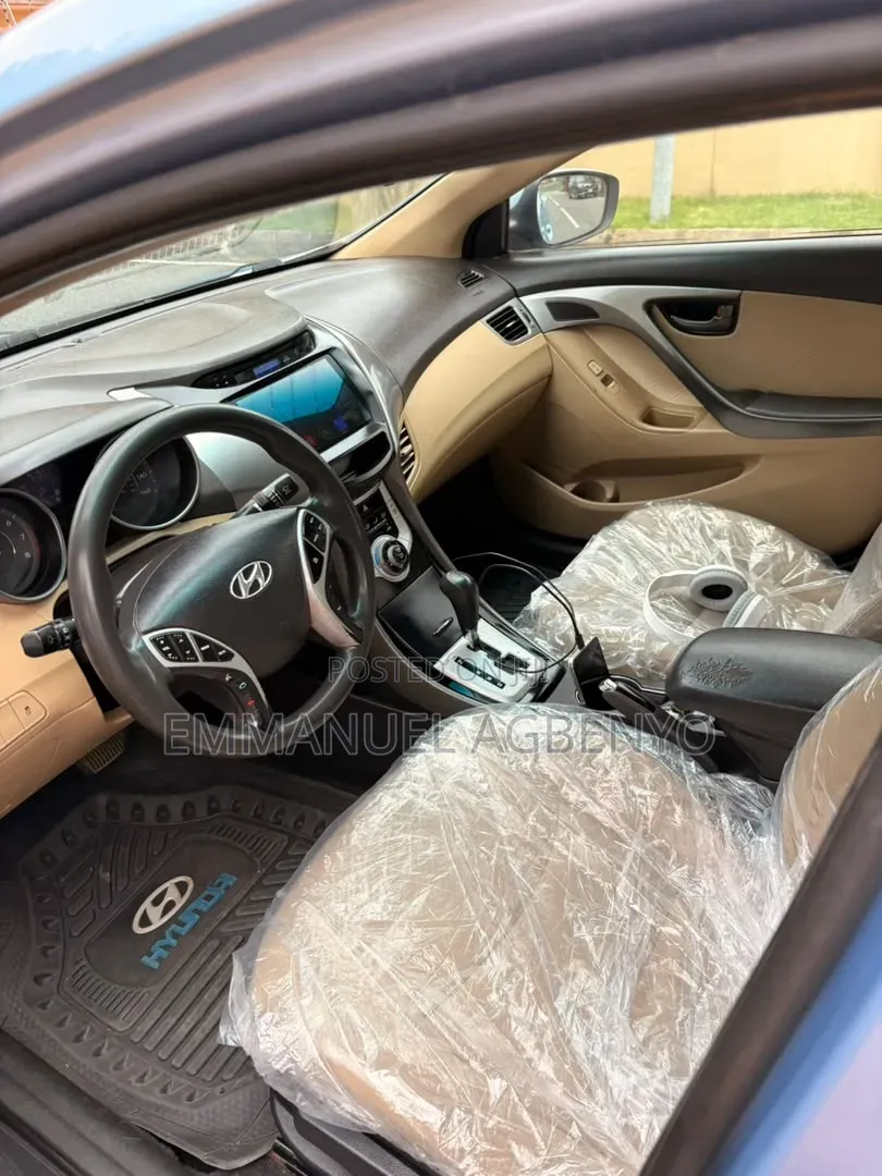 Hyundai Elantra 2013 Gray