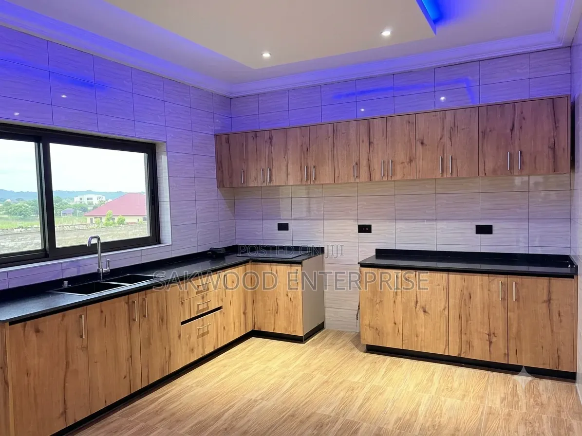 2bdrm Apartment in Sakwood Enterprise, Oyibi for rent