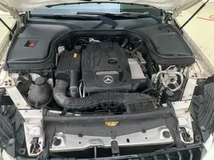 Mercedes-Benz GLC-Class 2017 White