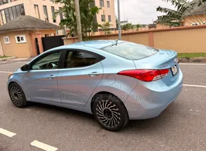 Hyundai Elantra 2013 Gray