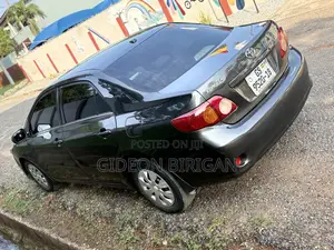 Toyota Corolla LE 4dr Sedan (1.8L 4cyl 4A) 2010 Gray
