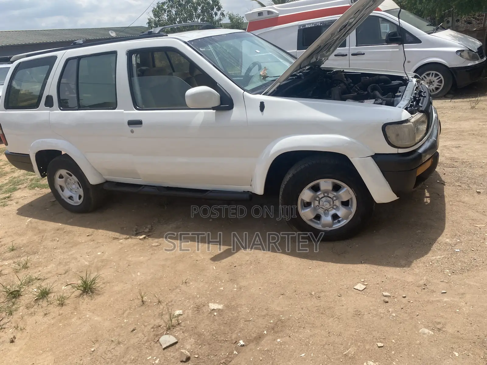 Nissan Pathfinder SE 4x4 2004 White