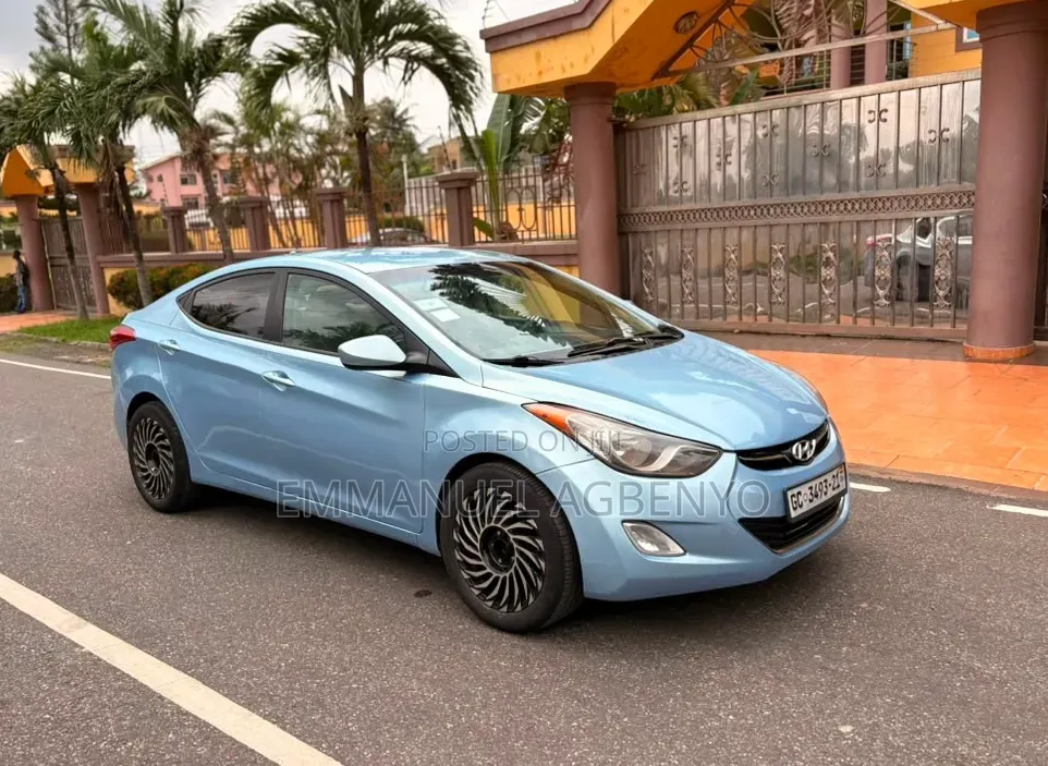 Hyundai Elantra 2013 Gray