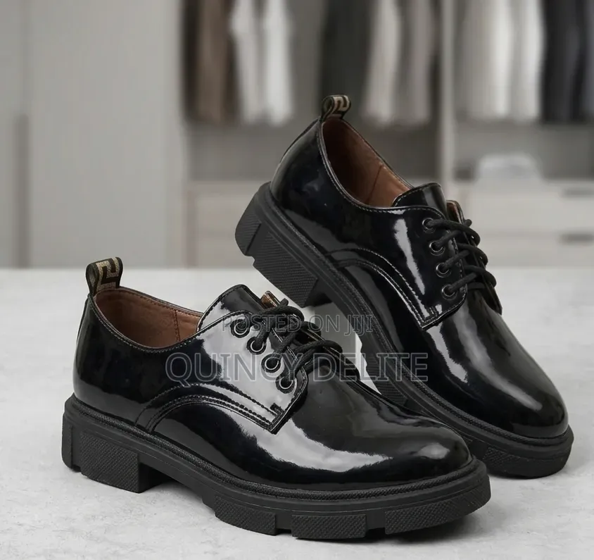 Platform Loafers in Size 40